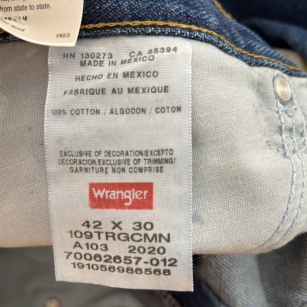 WRANGLER Regular Fit Straight Leg Opening Denim Jeans Size 42x30 NEW - Picture 11 of 11